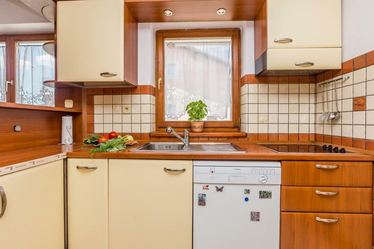 Apartment Karmel Viskovo ภายนอก รูปภาพ